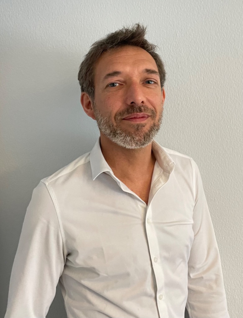 photo cabinet Olivier Eoche