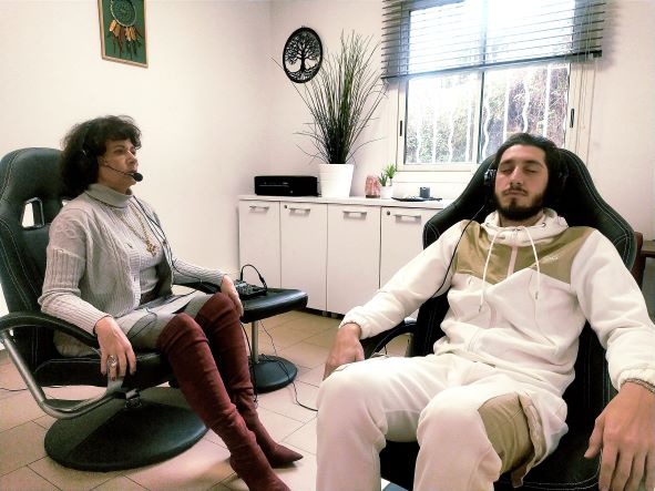 photo seance Béatrice Deleye HYPNOSE