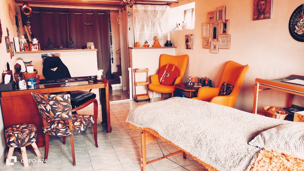 photo cabinet JOUIN Marie-Christine