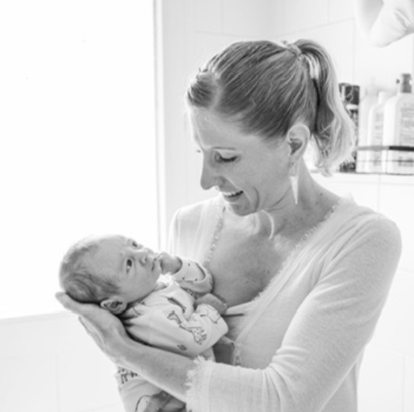 Caroline Logarides - Sérénité bébé