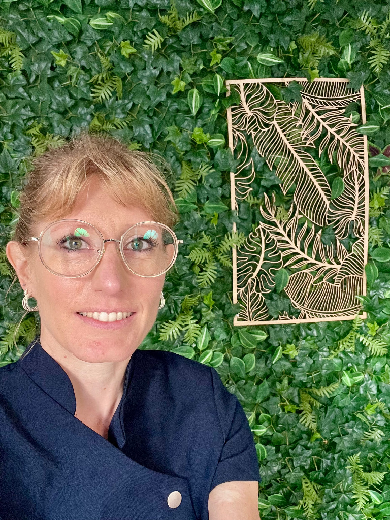 photo portrait Caroline Logarides - Sérénité bébé