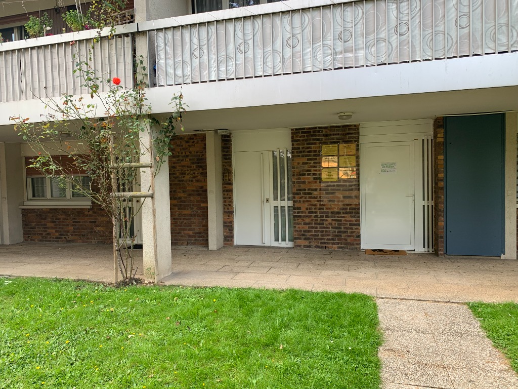 photo cabinet Myriam Ben Younes