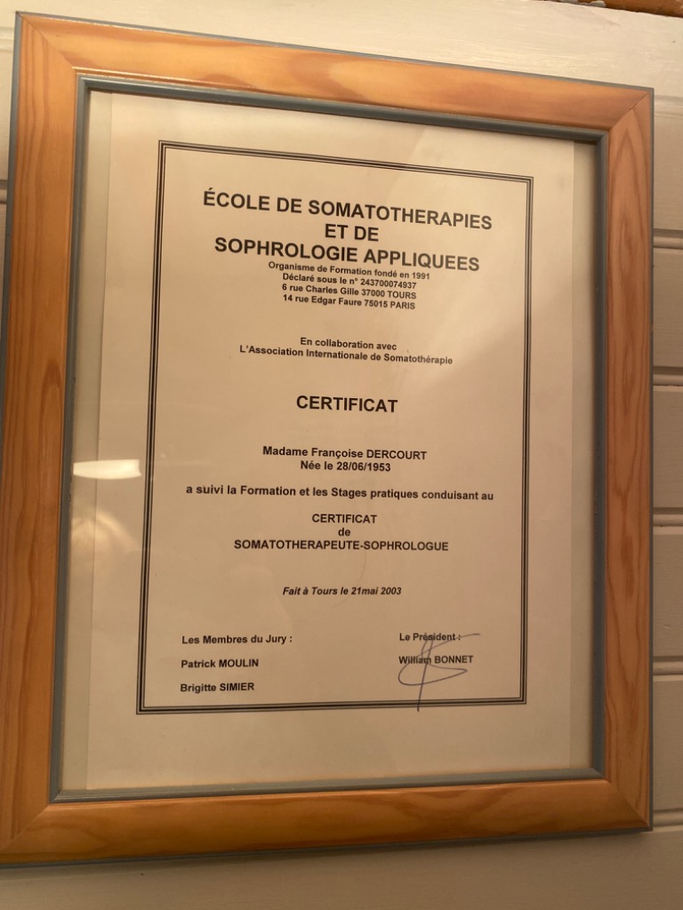 photo diplome Françoise dercourt 