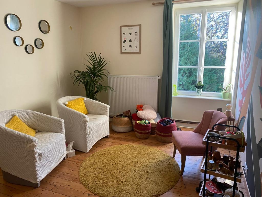 photo cabinet Karen Billon