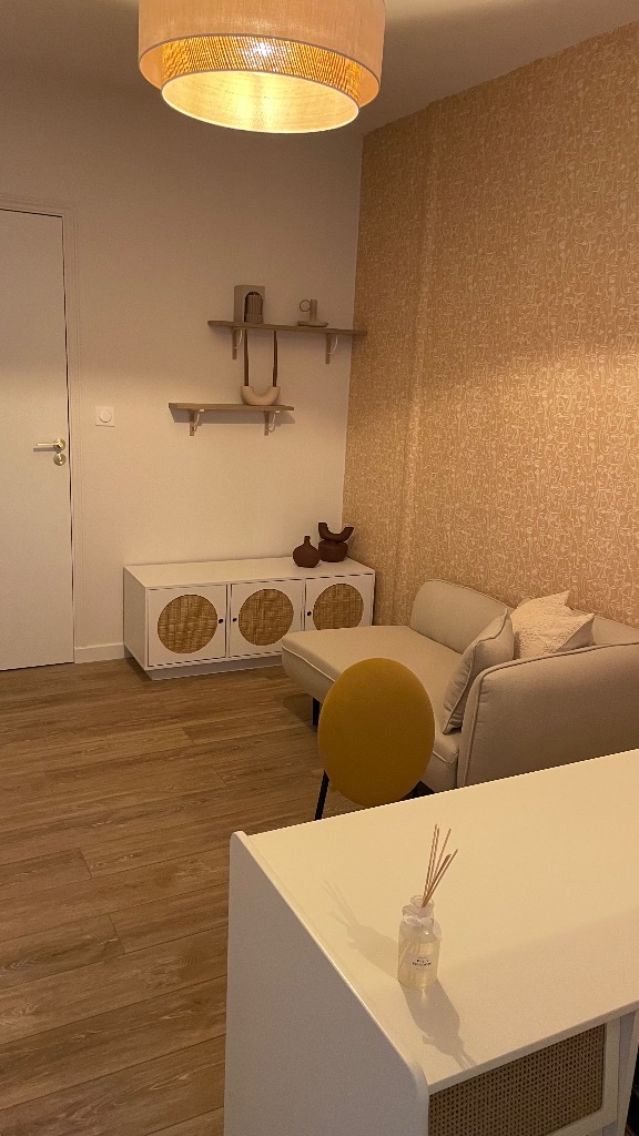 photo cabinet Clémence chiche