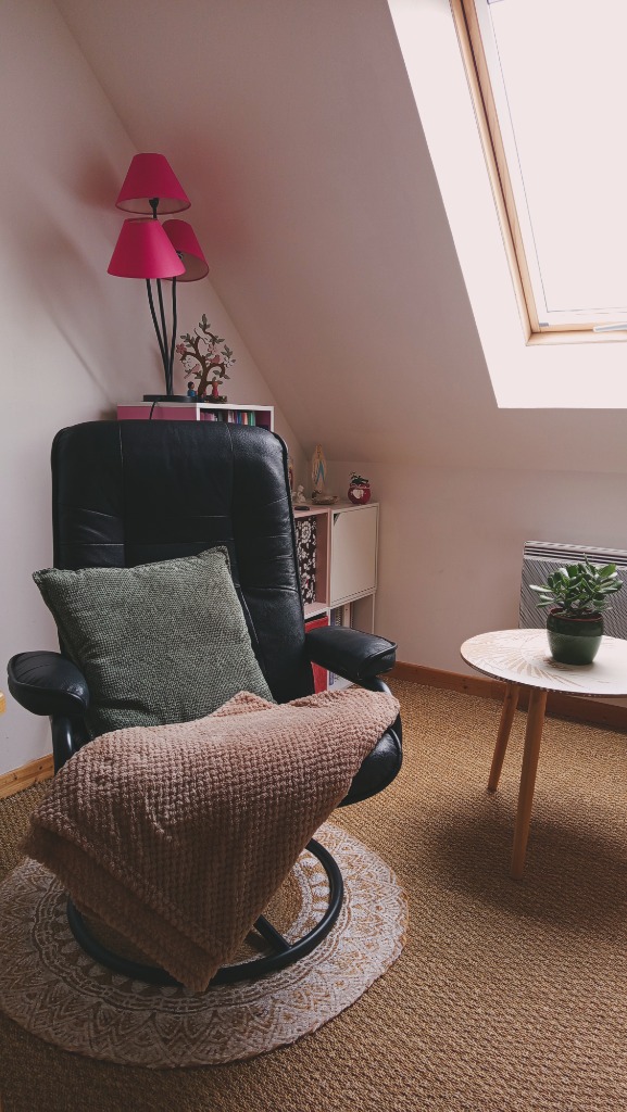 photo cabinet Myriam Patry Accompagnement Transgénérationnel