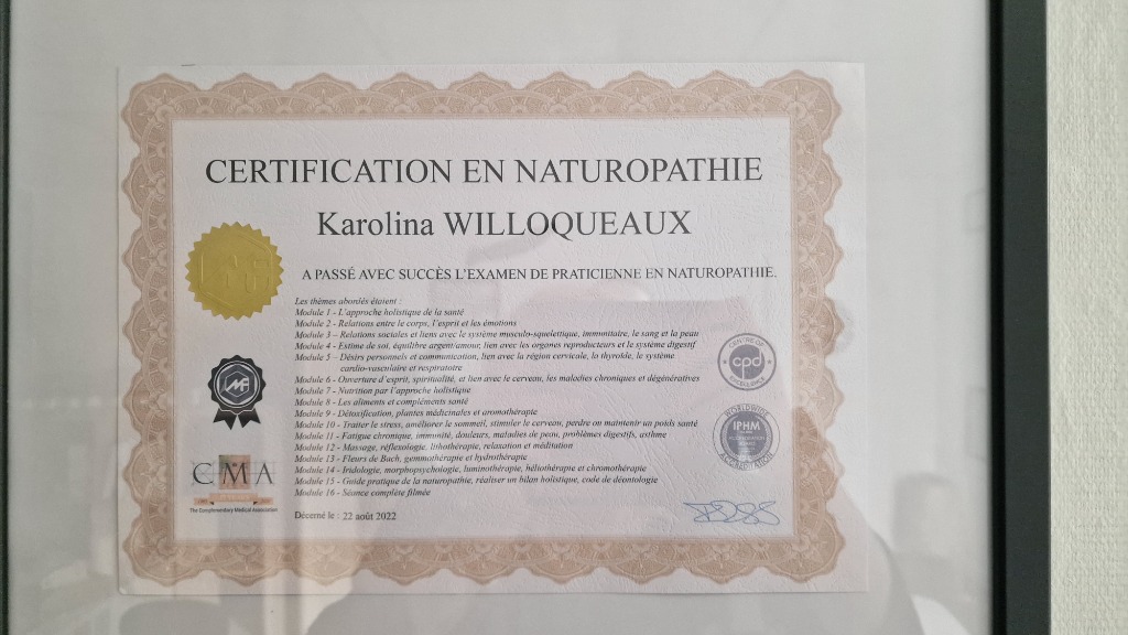 photo diplome Centre de naturopathie BK