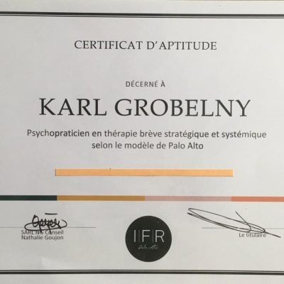 photo diplome Karl Grobelny Thérapie