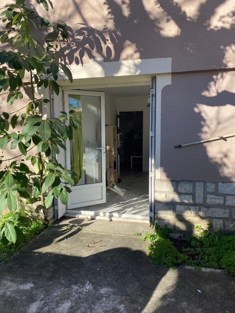 photo cabinet VALLAT Chrystel