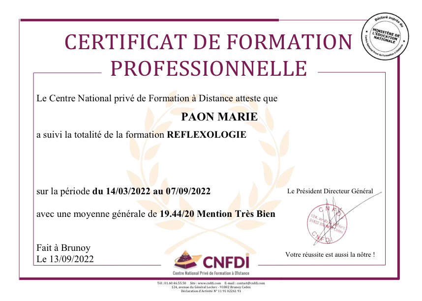 photo diplome Cabinet M - Marie Paon