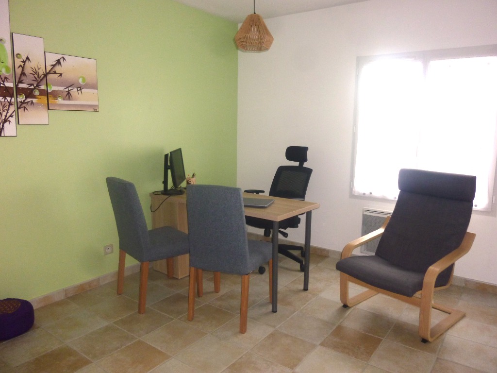 photo cabinet ELODIE MARCHAND