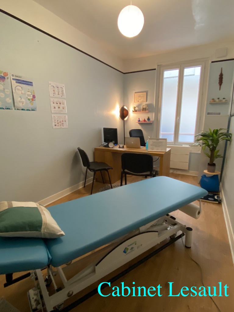 photo cabinet Marie de Ybarlucea