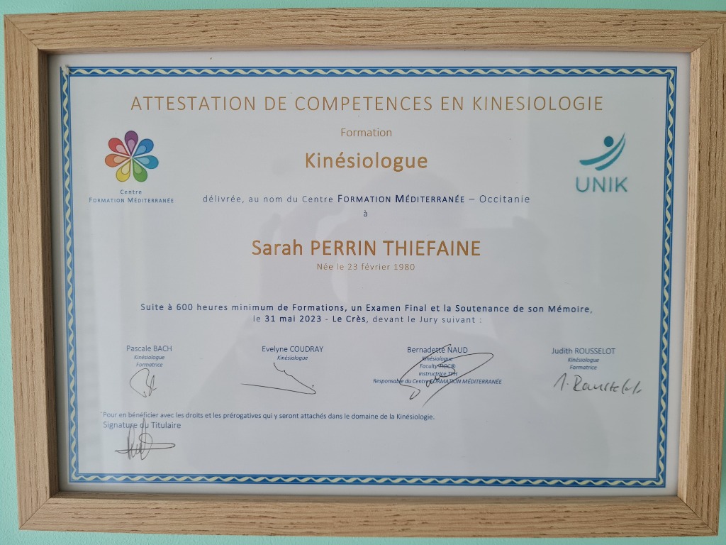 photo diplome Sarah PERRIN THIEFAINE