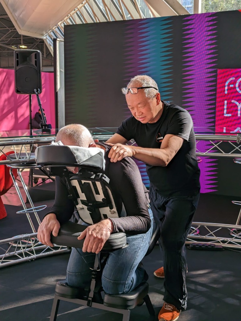 photo seance Lan VU Massage & Réflexologie 