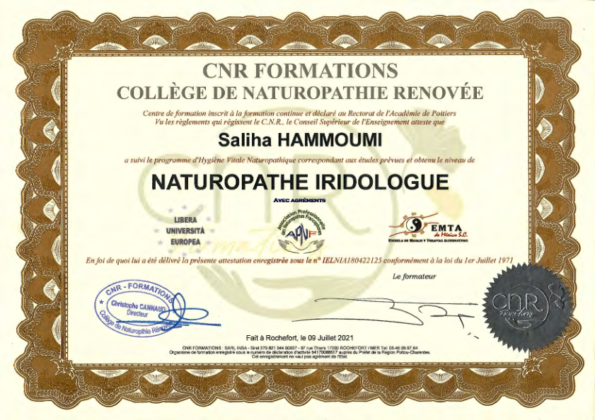 photo diplome Saliha Hammoumi
