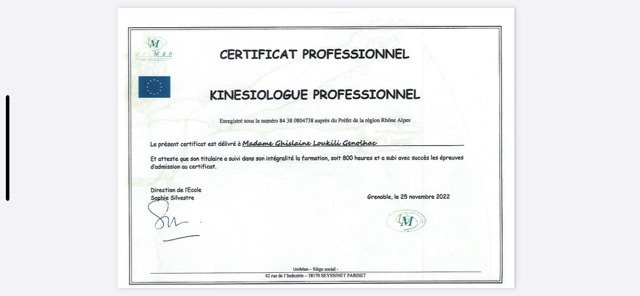 photo diplome Ghislaine Genolhac Loukili