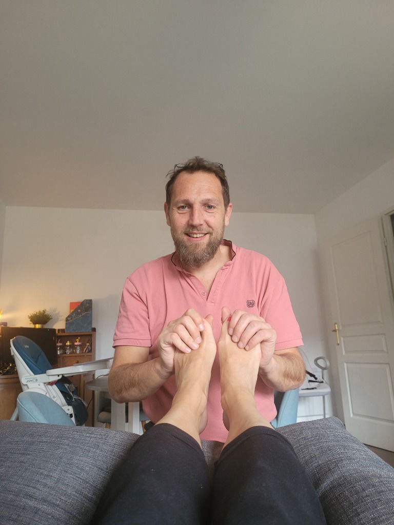 photo seance Grégory Morin BEGOOD RÉFLEXOLOGIE 