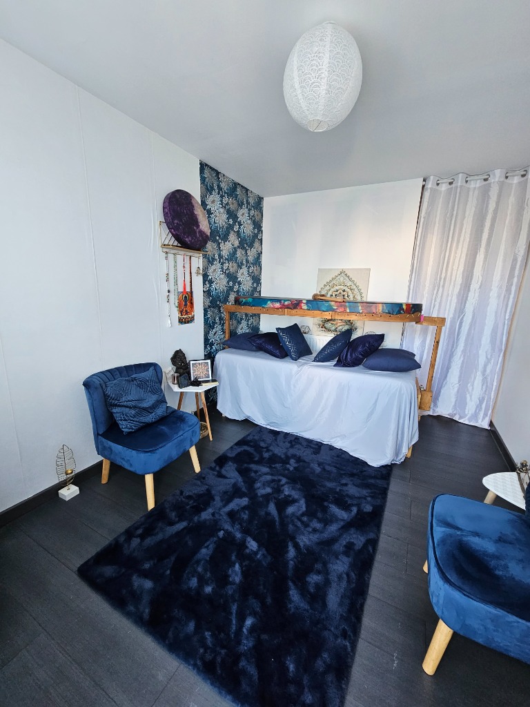 photo cabinet Nathalie Fravalo Essence de l’Âme 