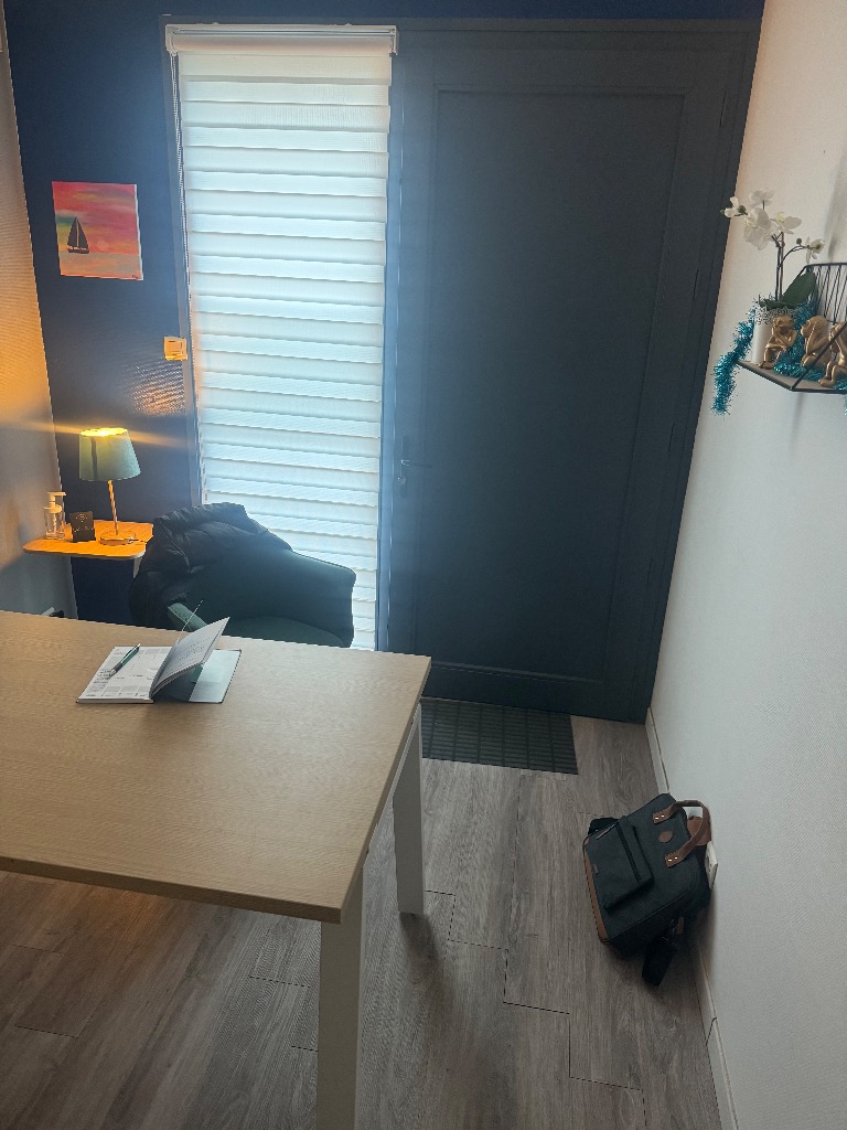 photo portrait ARDOUIN MAXIME Magnetiseur - Coupeur de feu