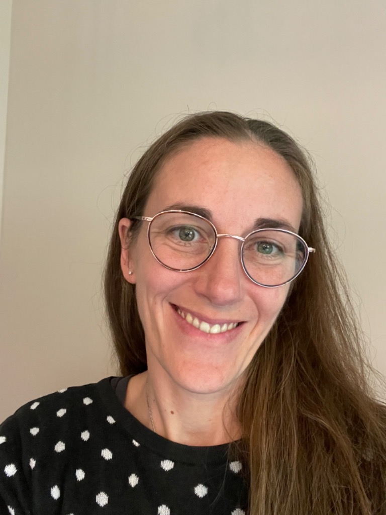 photo portrait Réflexologie intégrale DIEN CHAN