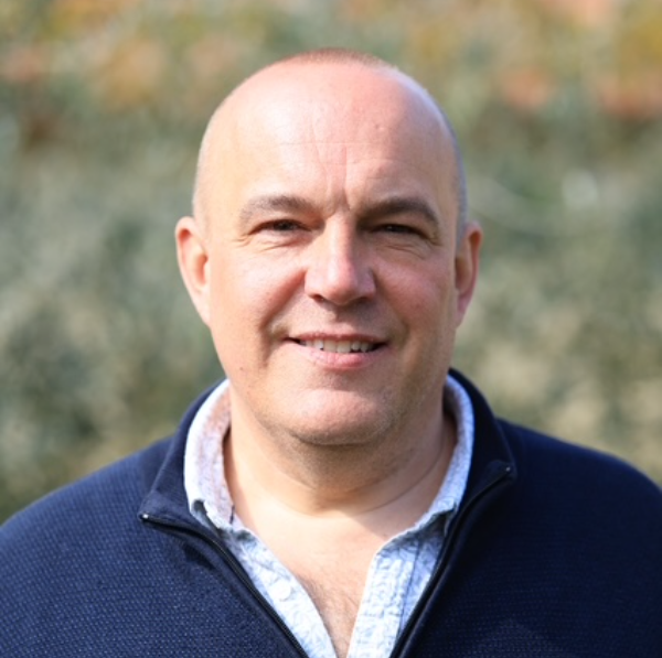 CYRIL LARGY MAGNETISEUR PARIS & ESSONNE