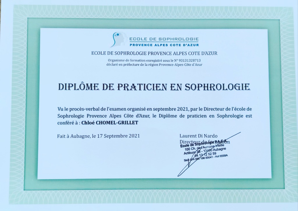 photo diplome Chloé Grillet Chomel