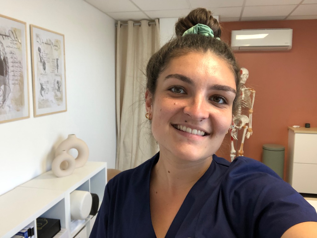 photo portrait Clélia Sellier Ostéopathe 