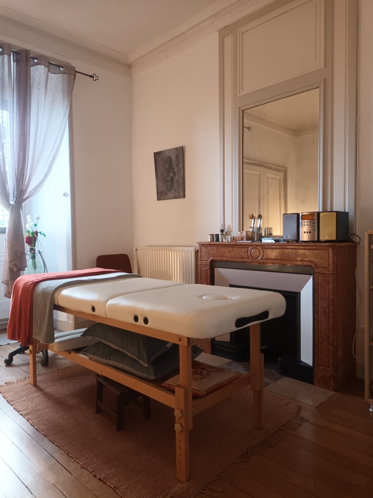 photo cabinet Christine Mellado Maître praticien Reiki shinpiden