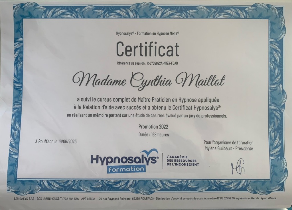 photo diplome Cynthia MAILLOT