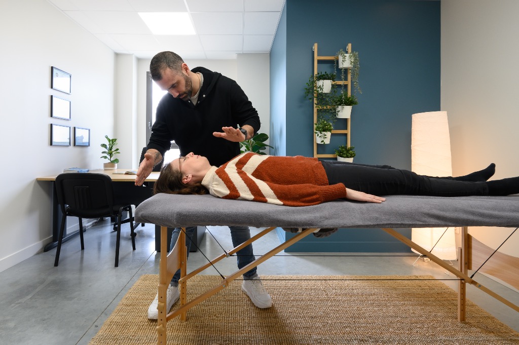 photo seance Cedric Salesse Magnétiseur 