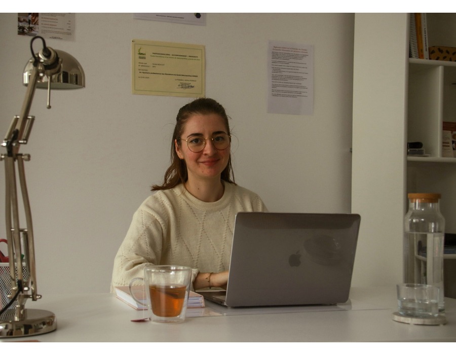 photo seance Camille Mouillet Naturopathe