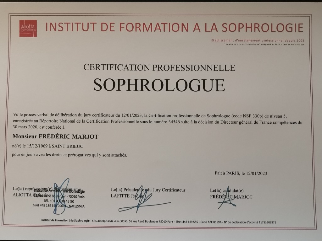 photo diplome Frédéric Marjot Sophrologue