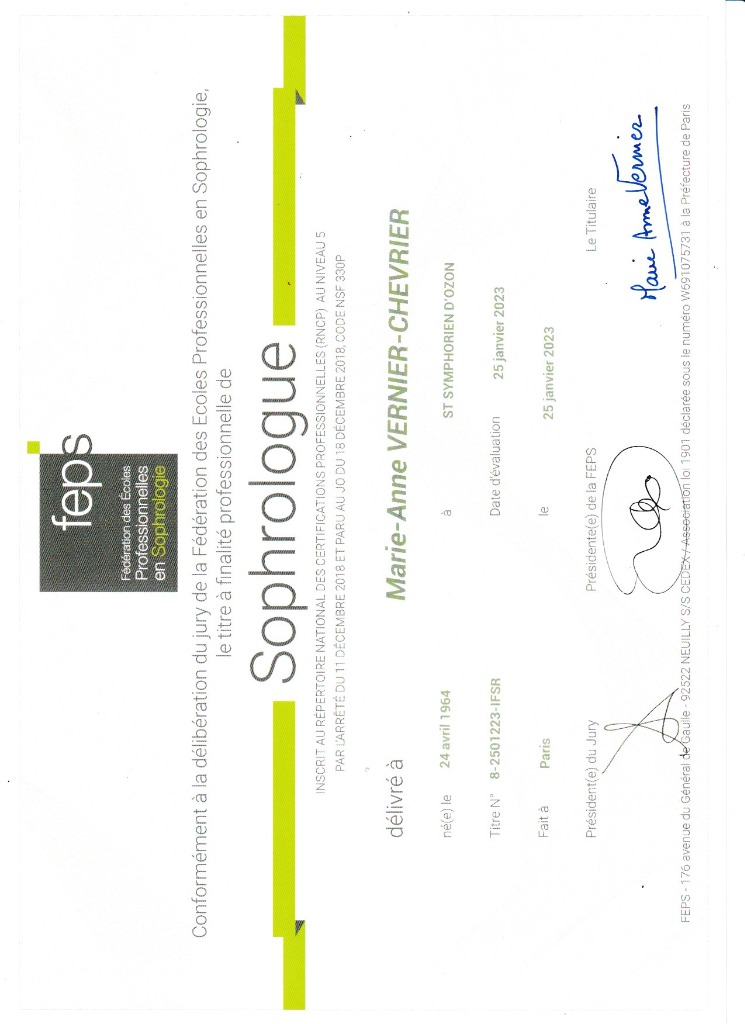photo diplome Sophrologue Marie Anne Chevrier Vernier 