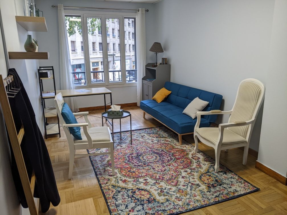 photo cabinet Alexandre Guyot 