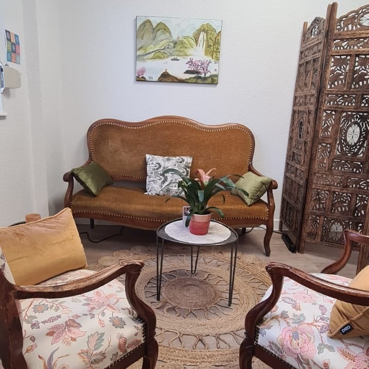 photo cabinet Julie TOURNAYRE - ATELIER DES CHRYSALIDES