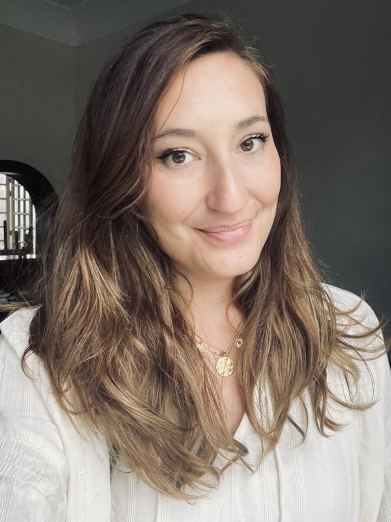 photo portrait Magnétiseur Guérisseur Gwennaëlle