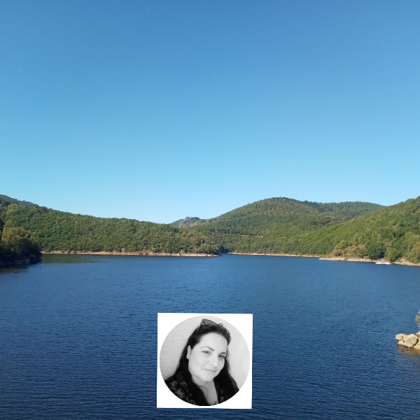 Laura Sophrologie Réflexologie _ Claire Baduel 