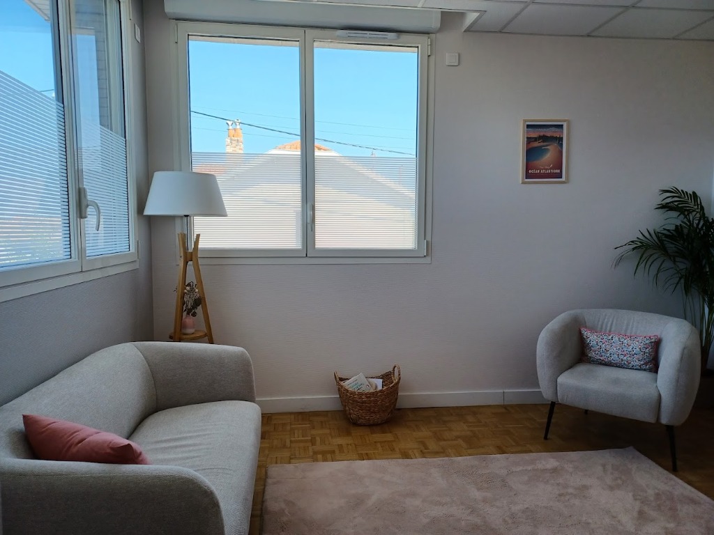 photo cabinet Violaine Goussi