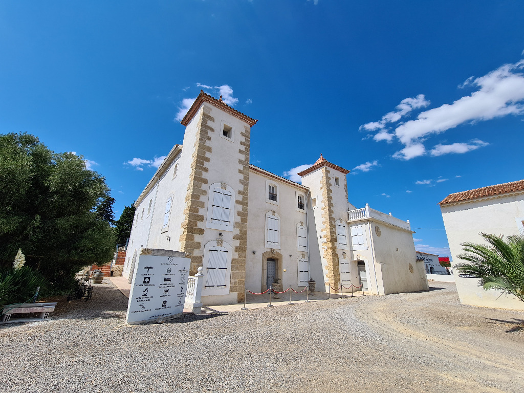 photo cabinet Sandrine Sales