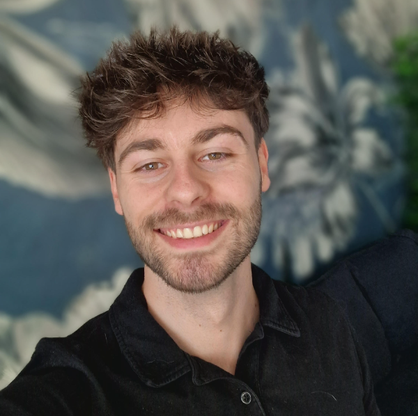 Marco Sagona - Ostéopathe