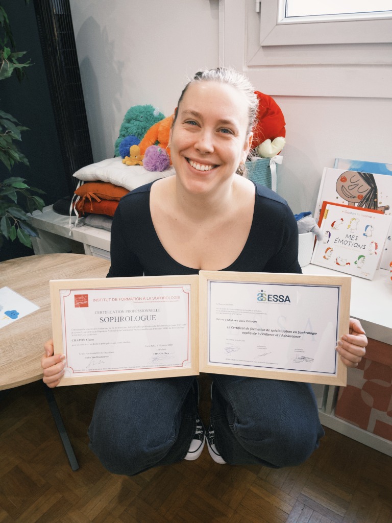 photo diplome Clara Chapon