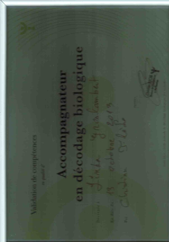 photo diplome LINDA DEMEUSY