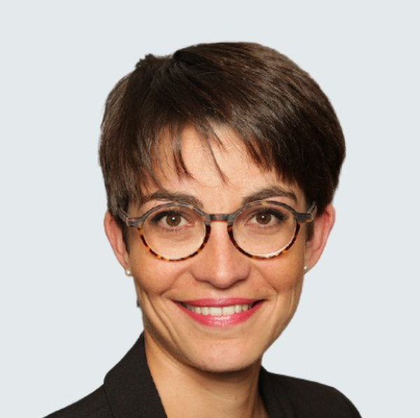 Cécile SERRA Sophrologue Caycédienne