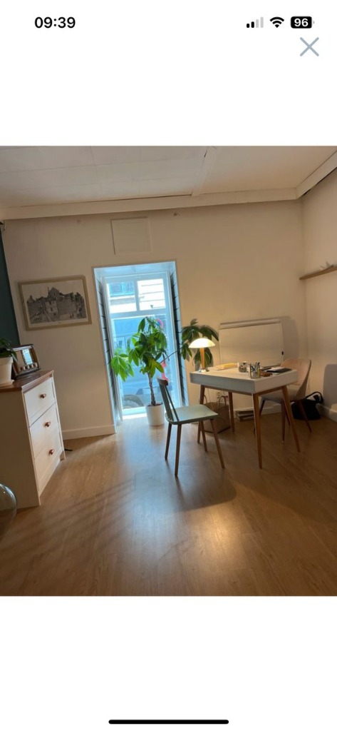 photo cabinet Florence Thesmar