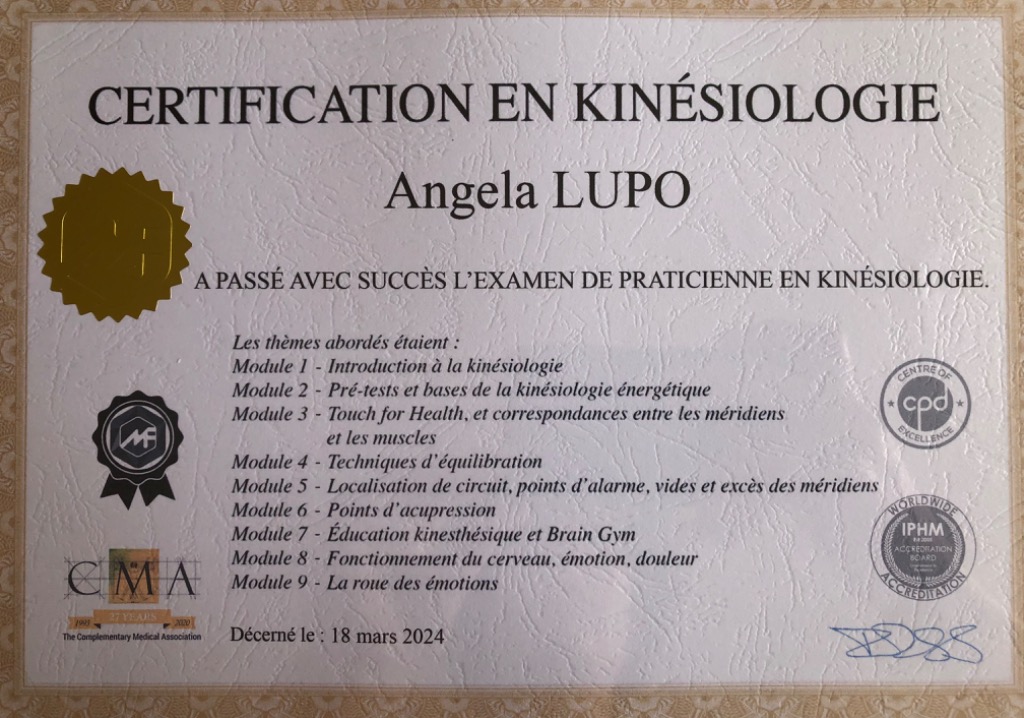 photo diplome Angela Lupo — Praticienne Bien-Etre & Mieux-Vivre