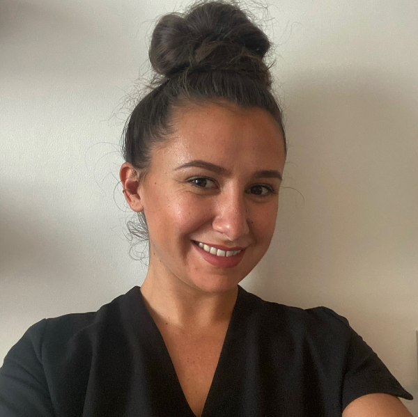 Camille Les mains s’emmêlent