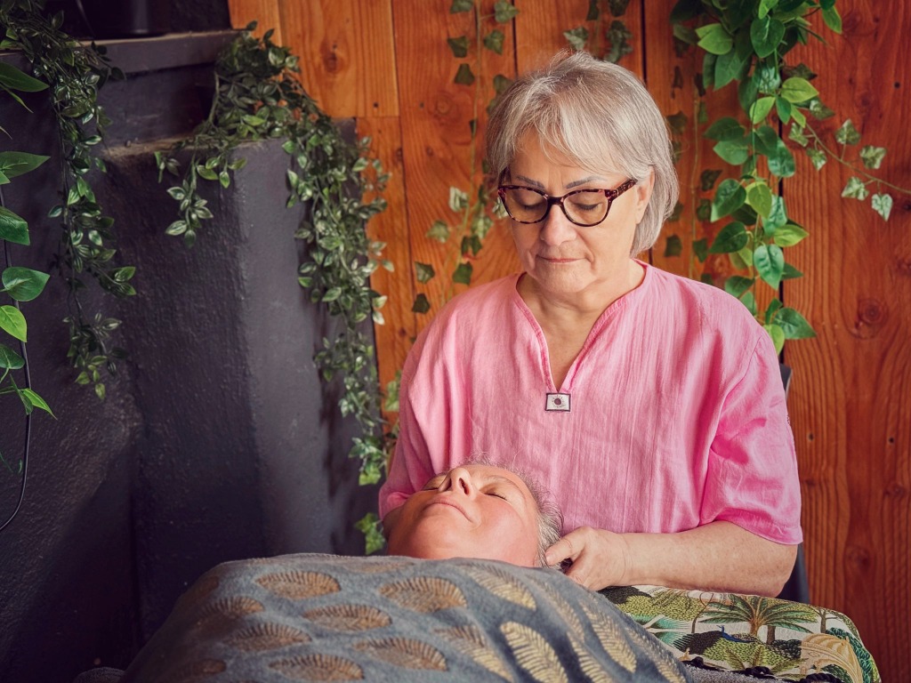 photo seance SHAKTI 34 Massages. Martine FAUCHER