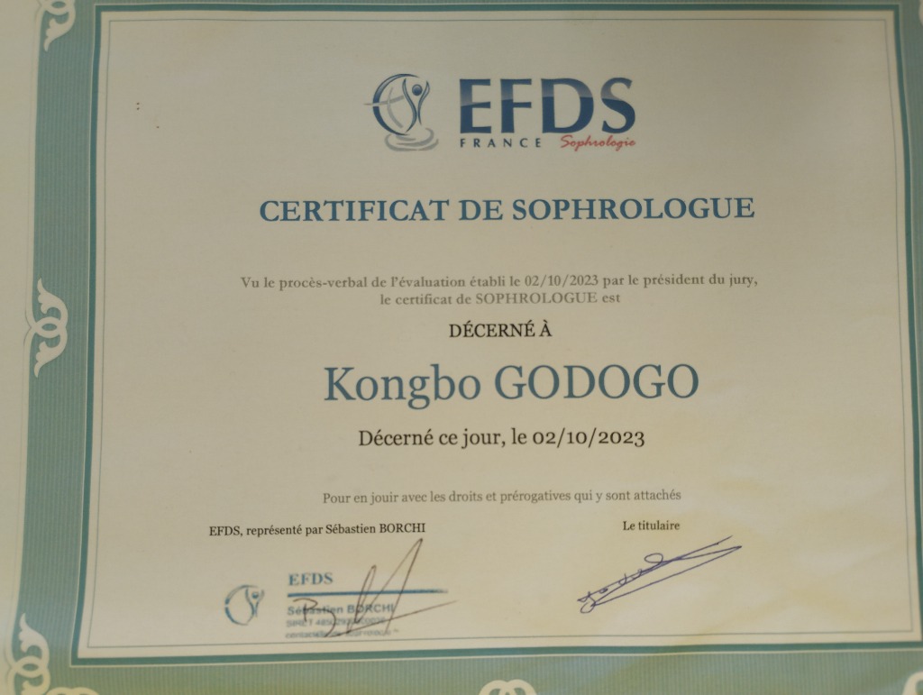 photo diplome Kongbo Godogo 