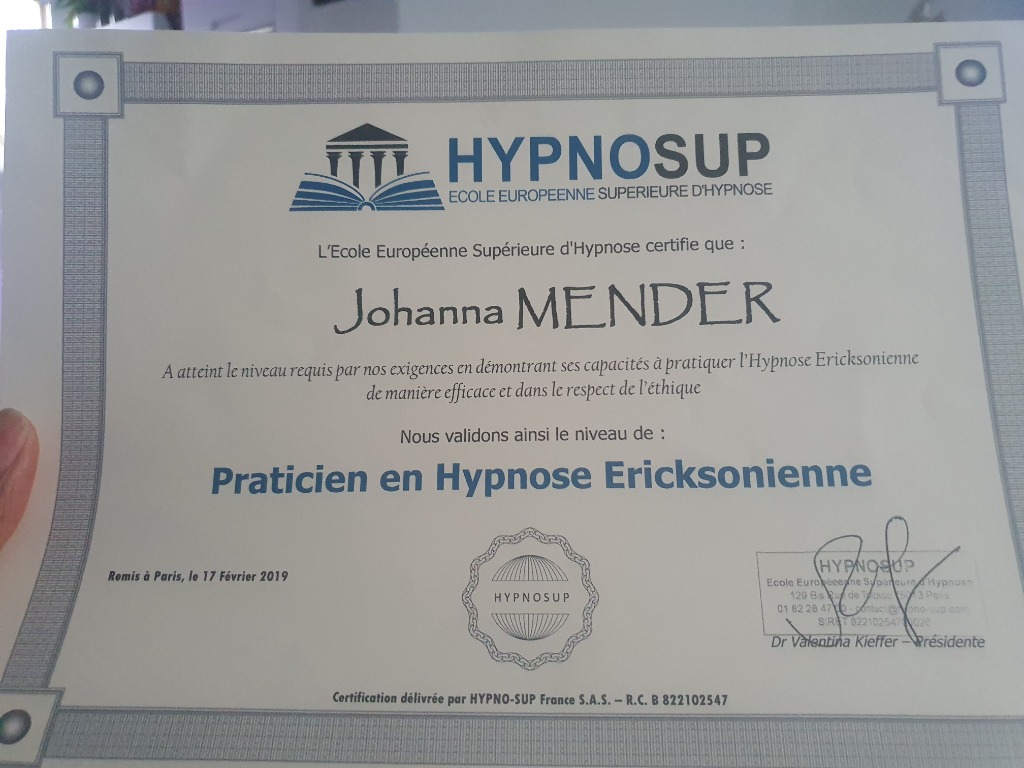 photo diplome Johanna MENDER