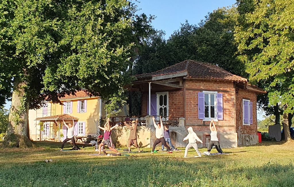 photo seance Yates Suzanne Mme